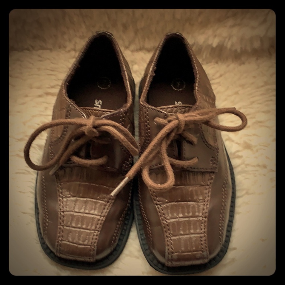 Smartfit brown crocodile dress shoes